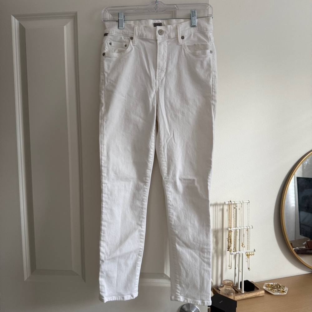 Citizens of Humanity White High Rise Rocket Crop Skinny Jeans in size 27